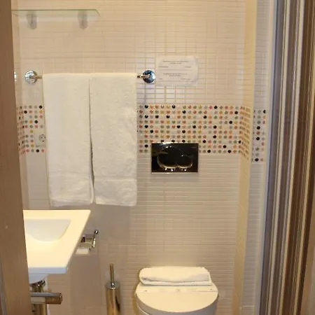 Dom Fernando Ii Loulé