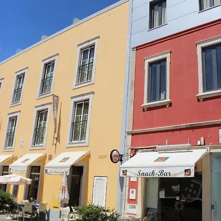 Dom Fernando II Guest house *