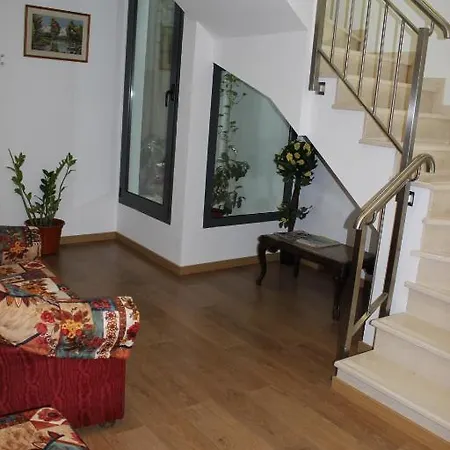 Dom Fernando Ii Penzion Loulé